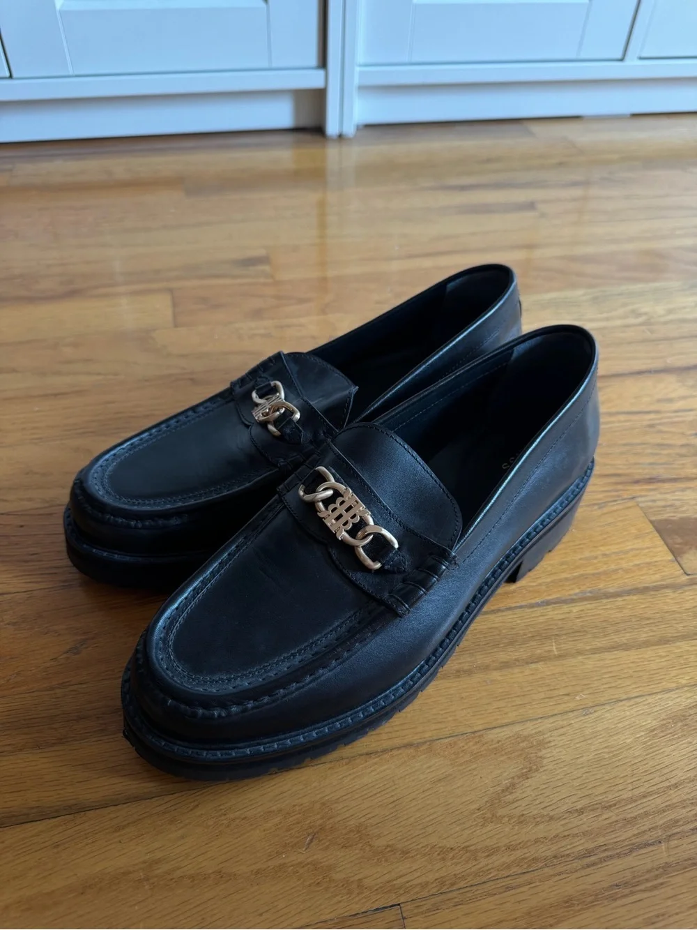 Reiss sleek black